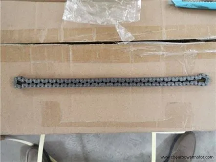 SCL04CF-7 (3x4x104L) Krmilna veriga motornega kolesa